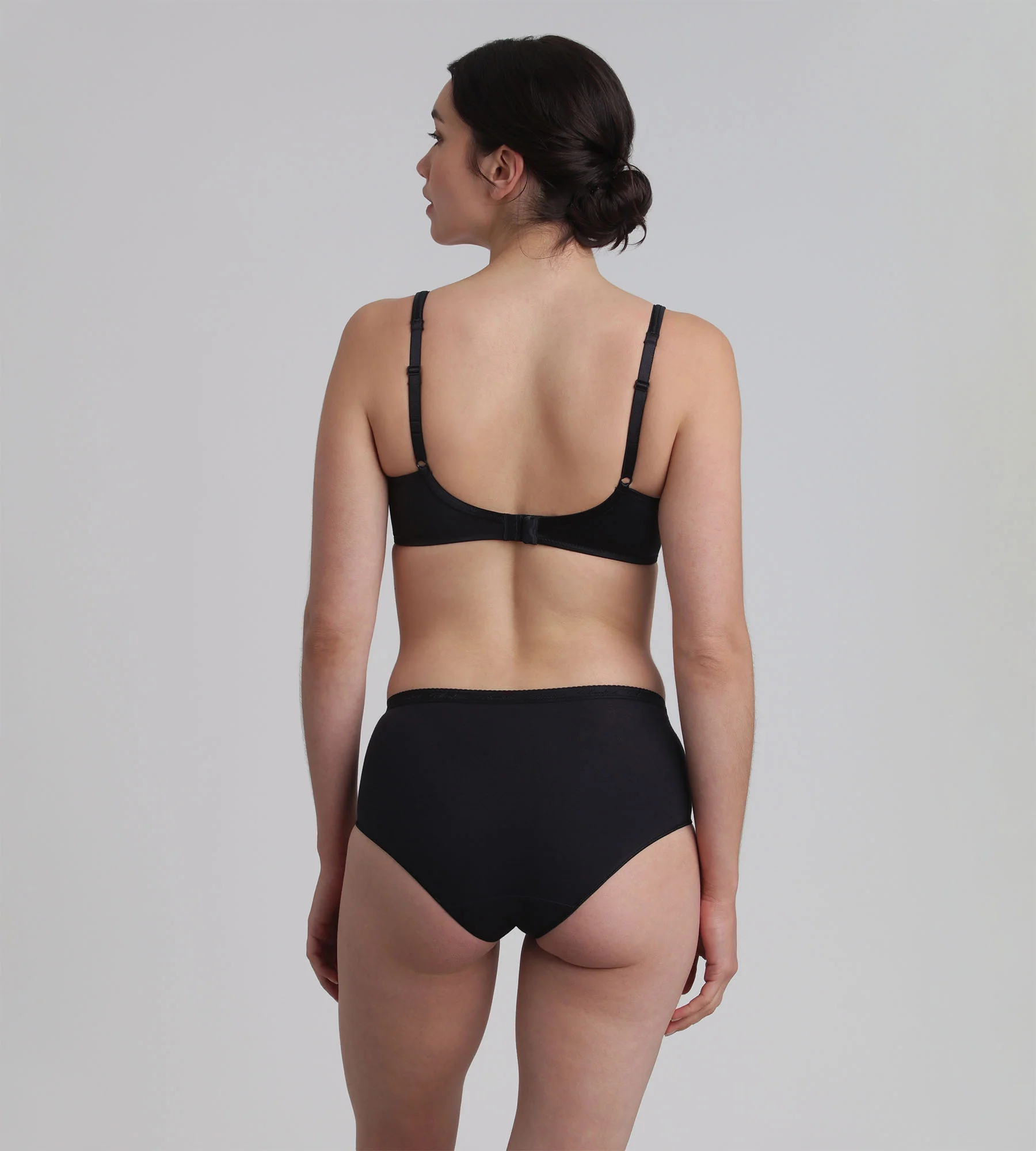 Soutien-gorge avec armatures noir effet satiné Cœur Croisé Satiné - Image 4