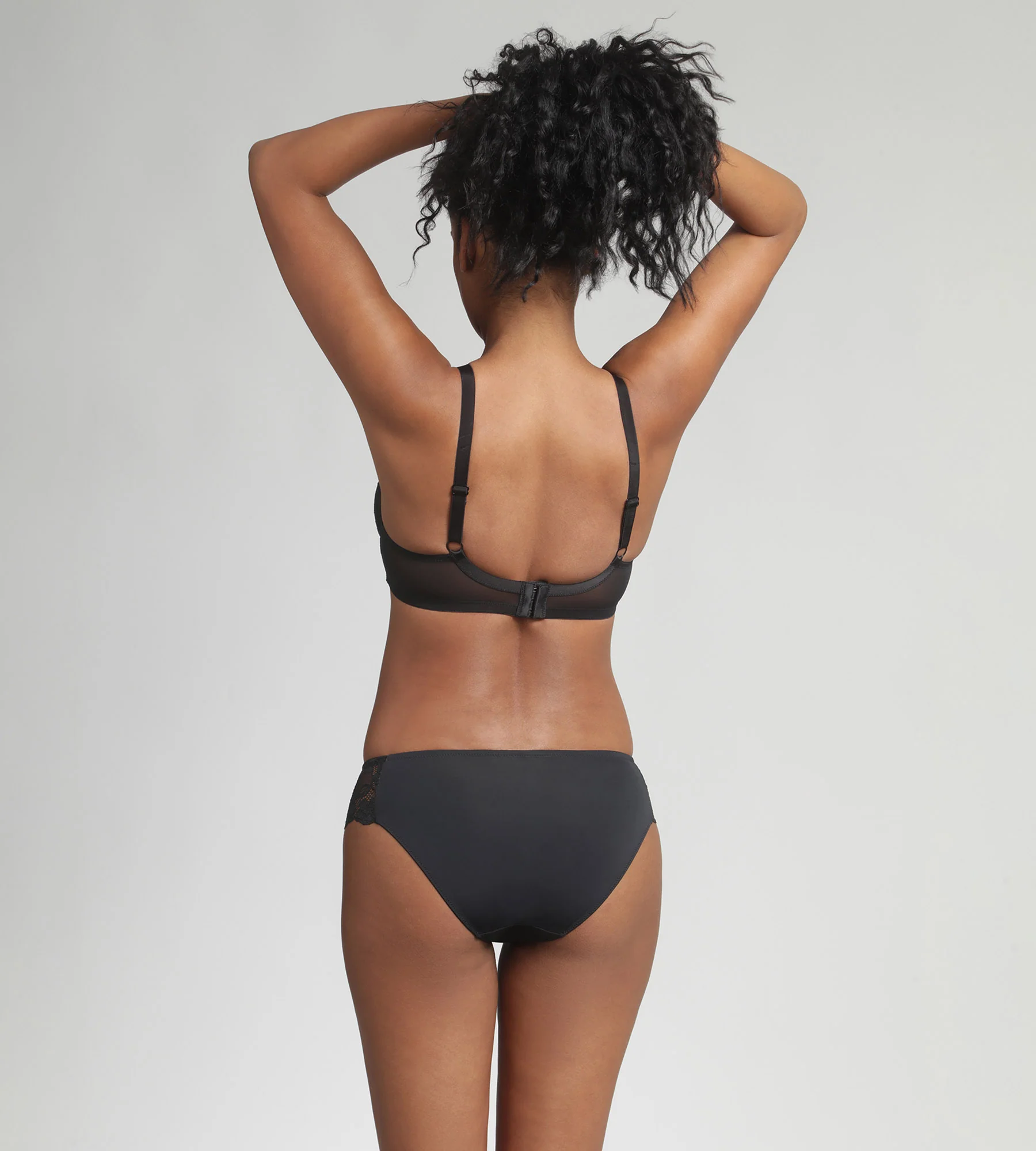 Soutien-gorge corbeille noir Essential Elegance - Image 4