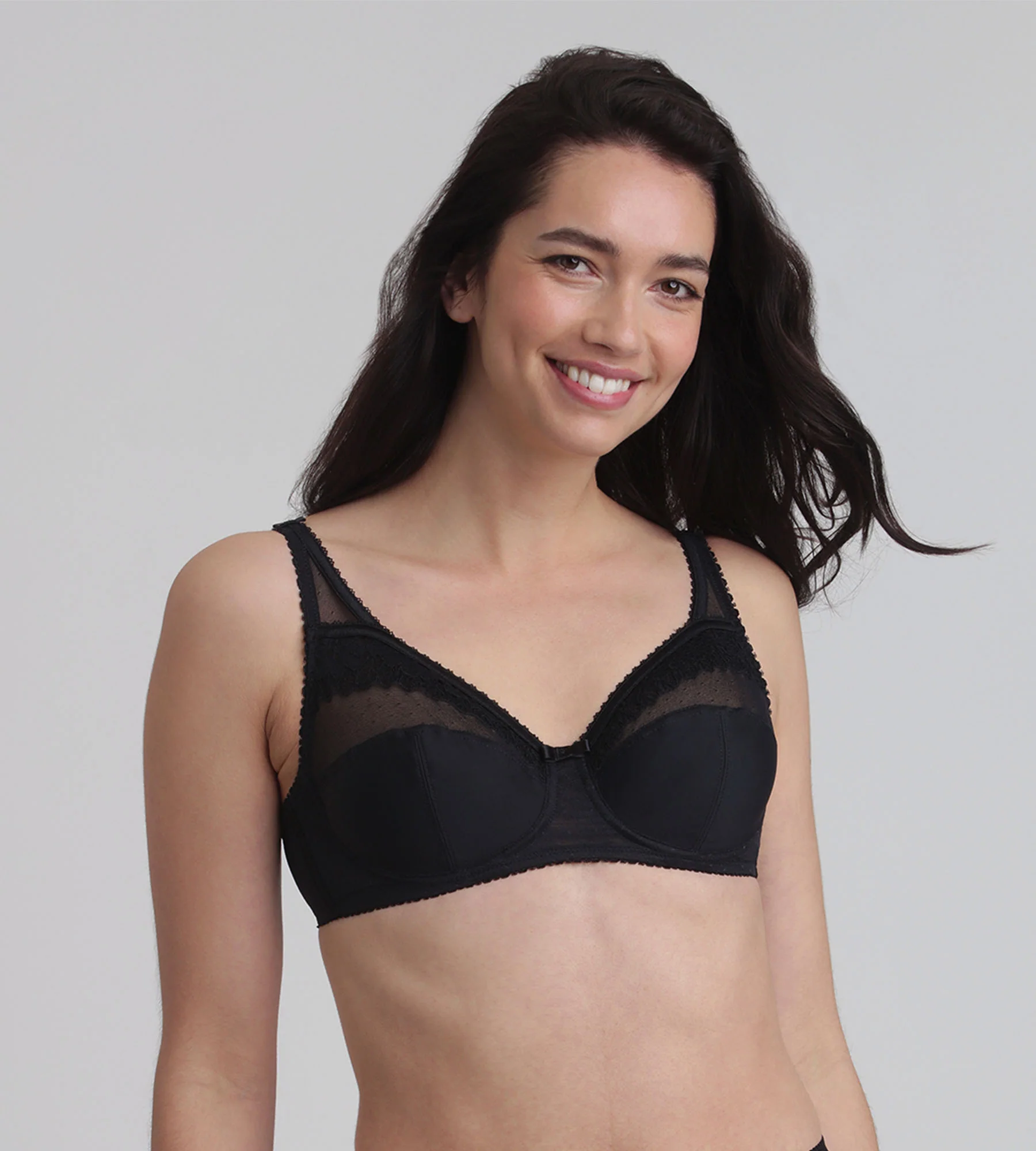 Soutien-gorge emboîtant noir Cœur Croisé Microfibre