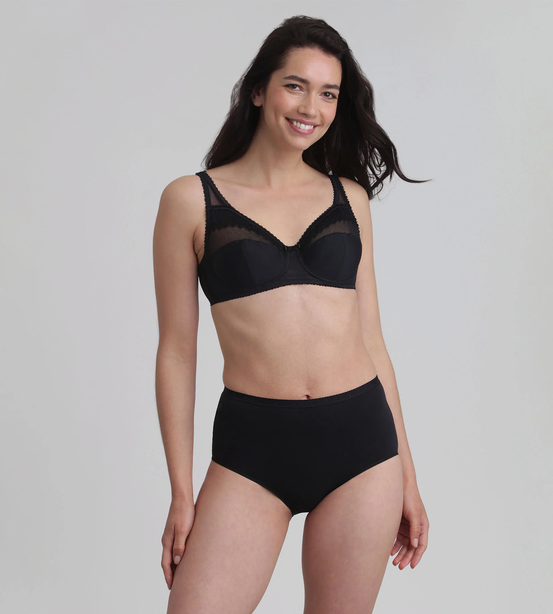 Soutien-gorge emboîtant noir Cœur Croisé Microfibre - Image 3