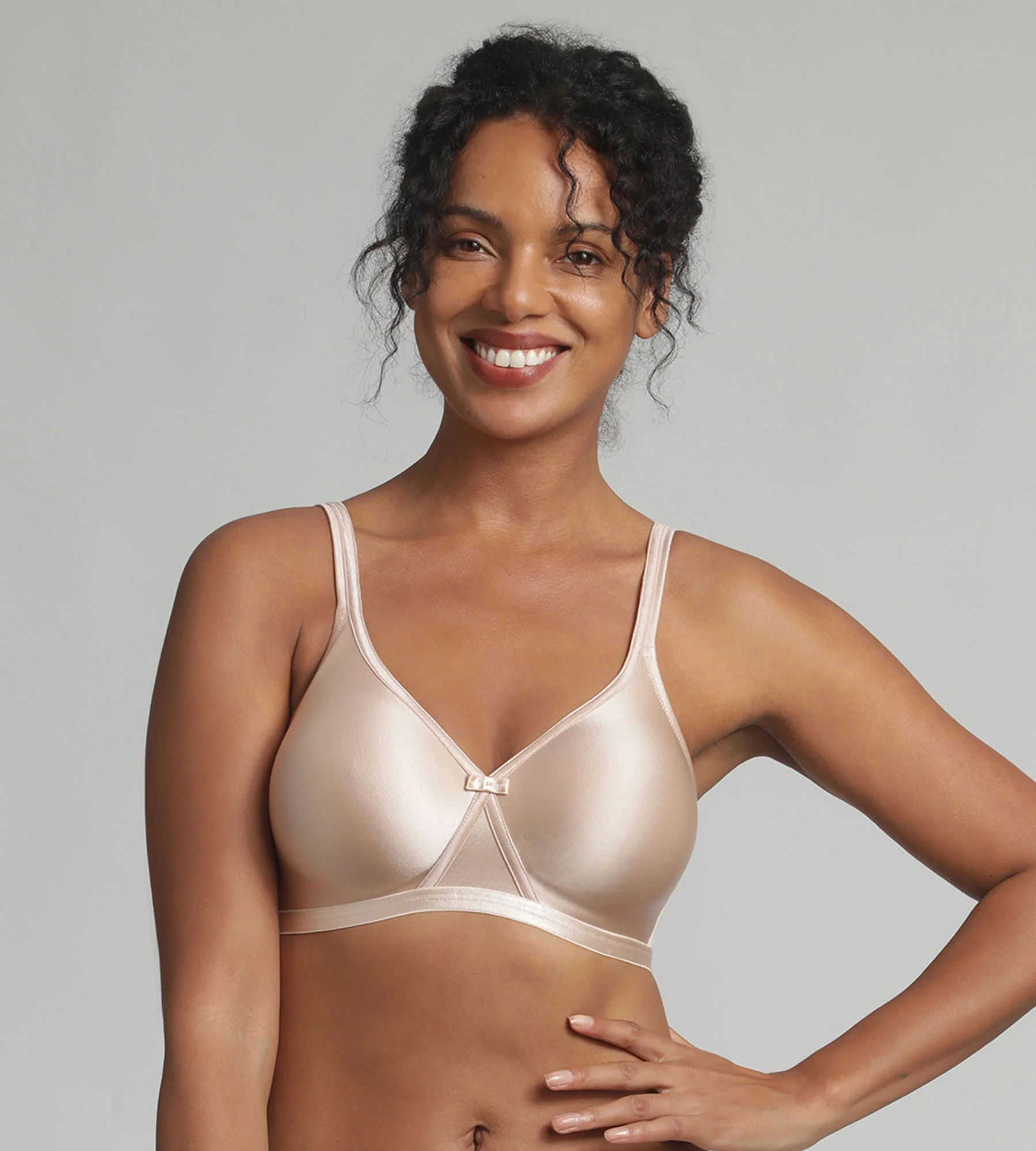 Soutien-gorge sans armatures beige effet satiné Cœur Croisé Satiné