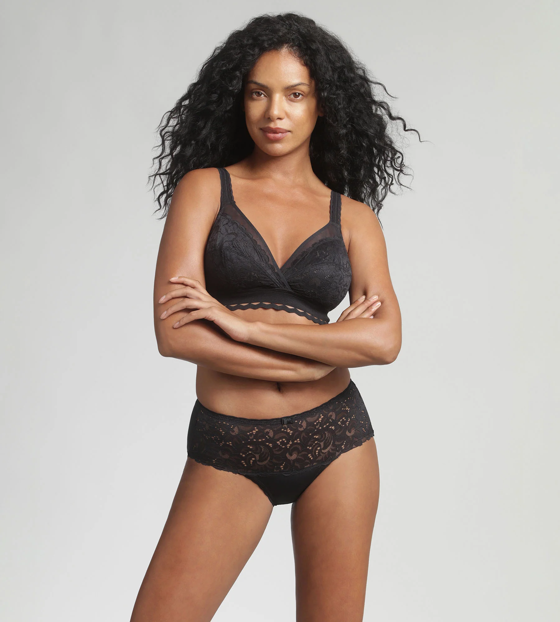Soutien-gorge sans armatures noir Cœur Croisé Féminin Recyclé - Image 3